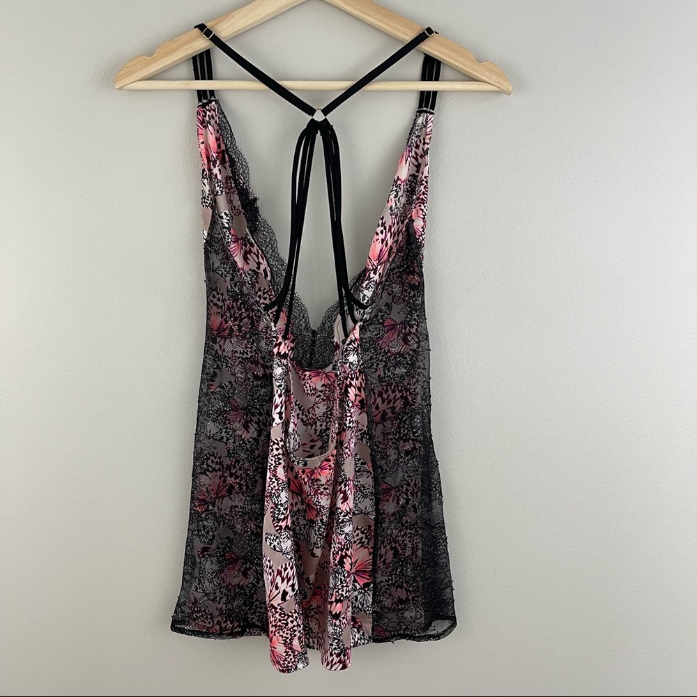 VICTORIA'S SECRET Pastel Light Pink Black Butterfly Lace Plunge Neck Teddy Slip - Picture 5 of 8